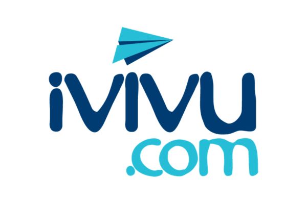 ivivu logo